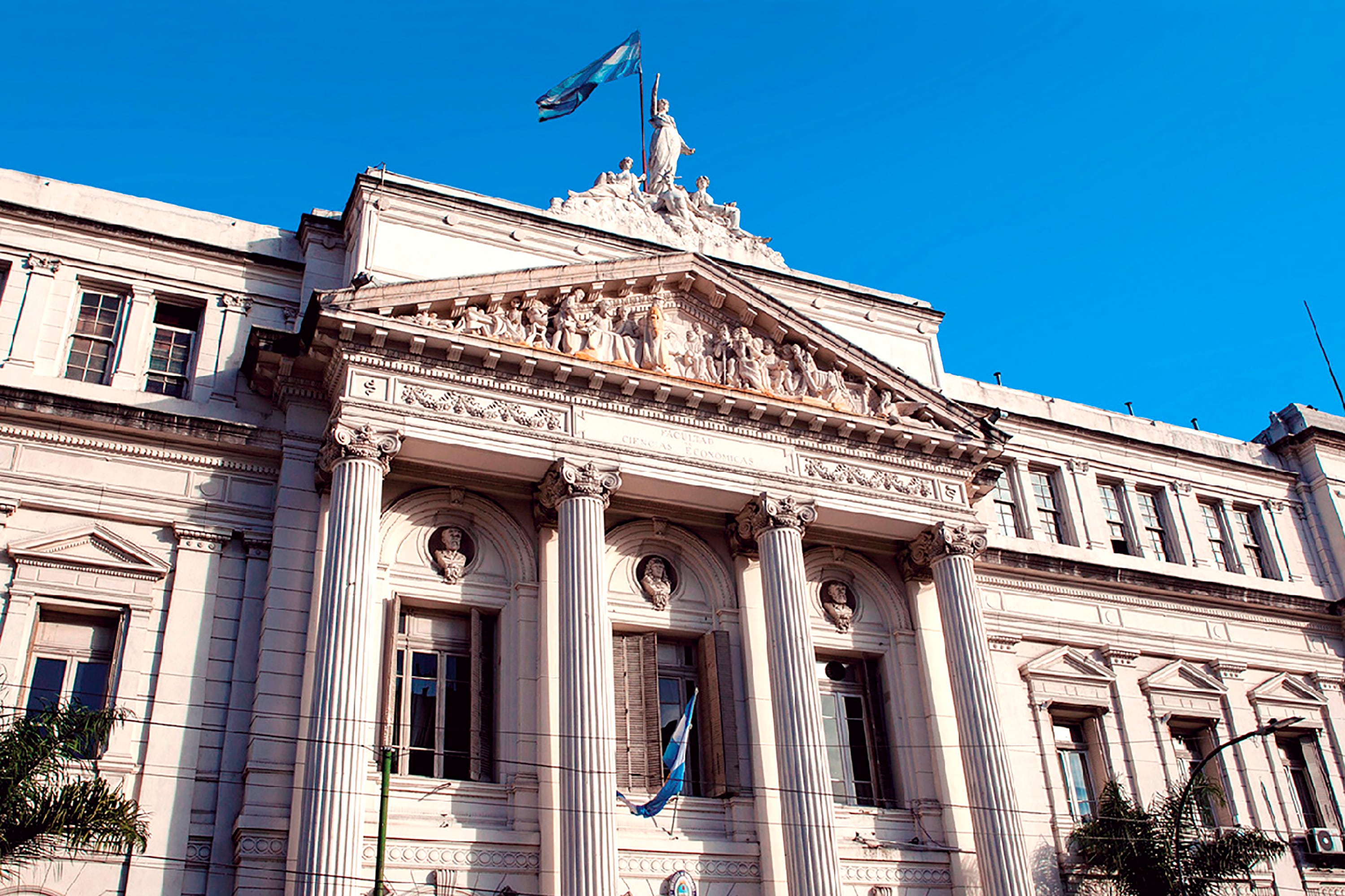 Las universidades estarían utilizando la totalidad del presupuesto anual hasta mayo