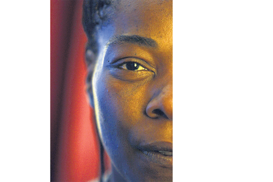 “Todos sabemos que el mundo entero es un país”, asegura Buika.