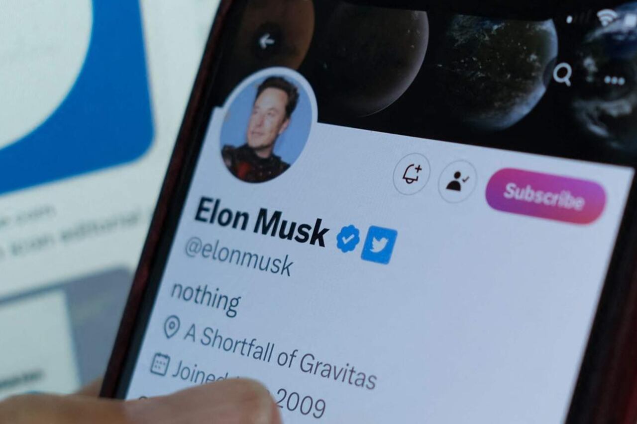 Varias personalidades de distintos ámbitos han publicado mensajes al respecto, dejando claro que no habían pagado por Twitter Blue. (Foto: AFP)