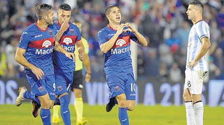 Festejo a lo grande en Victoria.