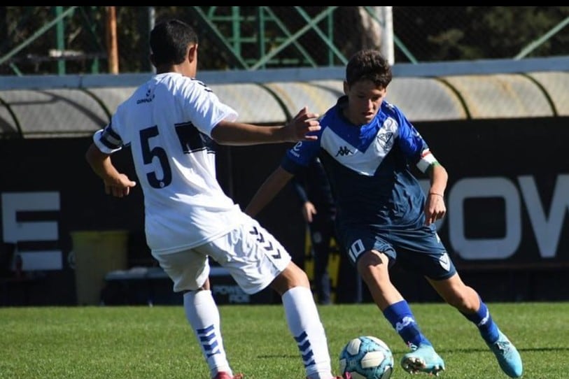 Montoro juega en la séptima división del club de Liniers