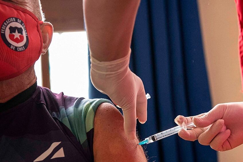 Chile llleva la delantera en materia de vacunaciones en la región.
