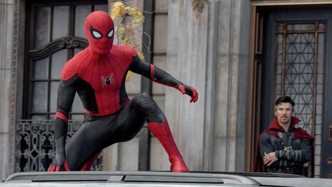 Spider-Man aquí pasa, finalmente, de la adolescencia a la adultez.
