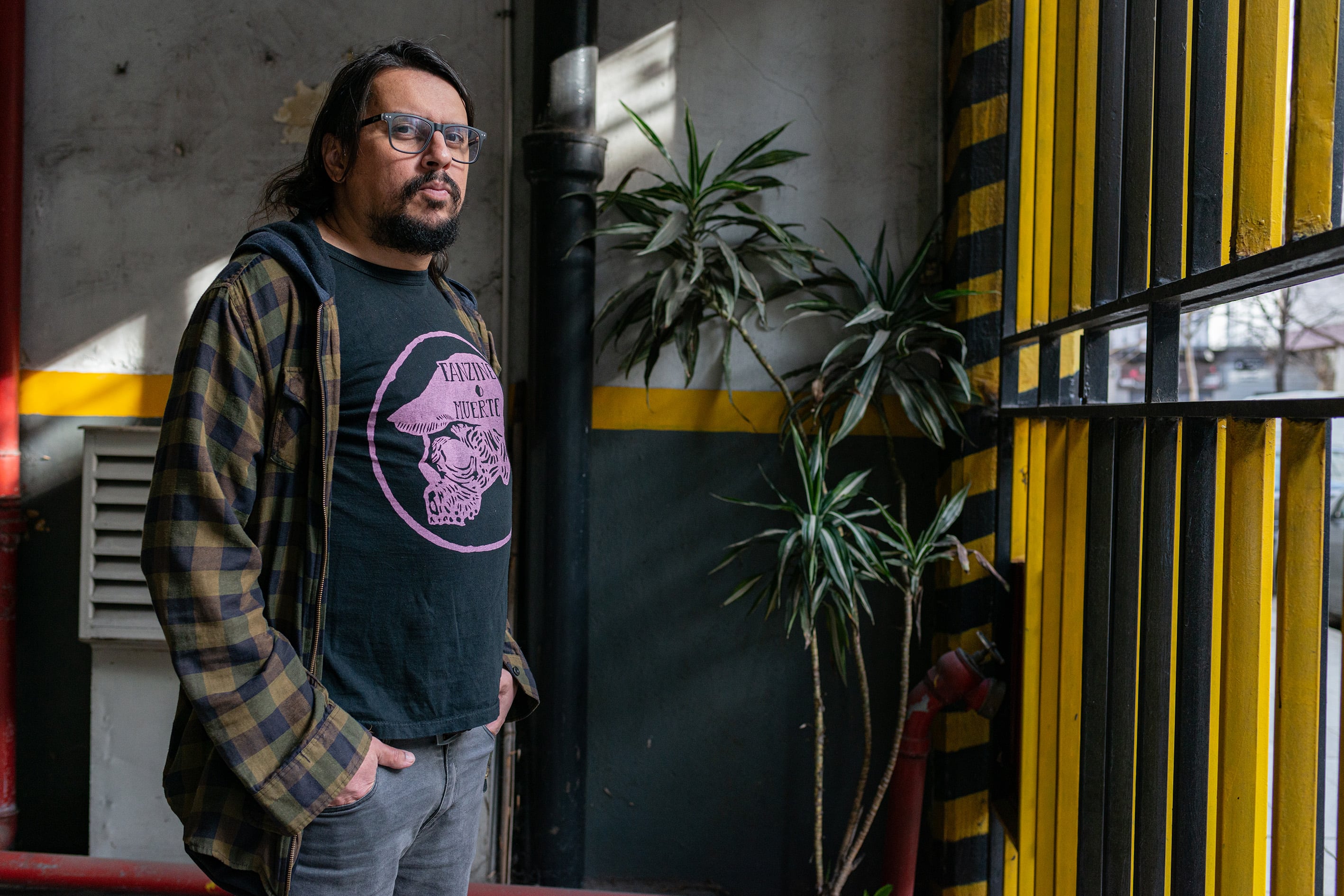 Juan Ángel Szama, el editor de la colección "Pulpa".