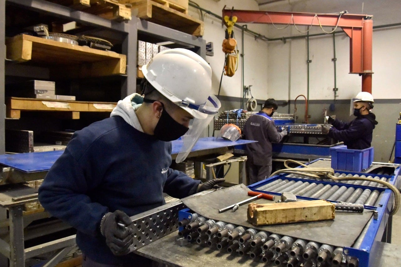 La utilización de la capacidad mejoró con respecto a julio.