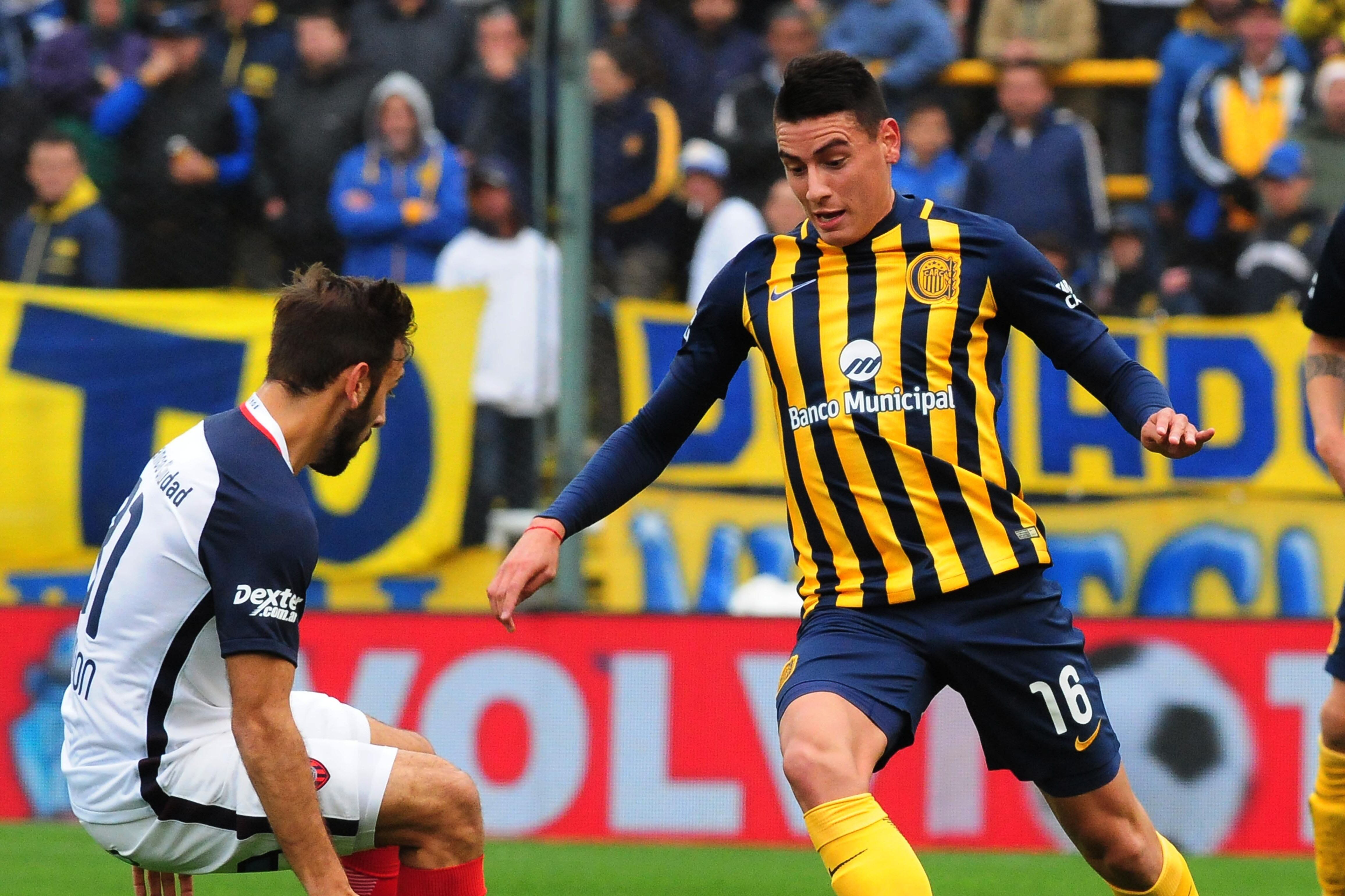 El zaguero Martínez fue la figura del equipo canaya.