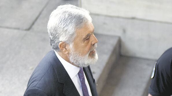 El ex ministro de Planificación Federal Julio De Vido.