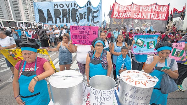 Las organizaciones sociales exigen una mejora sustancial de las asignaciones y que se declare la emergencia alimentaria.