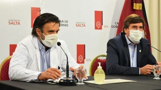 Águila junto a Posadas