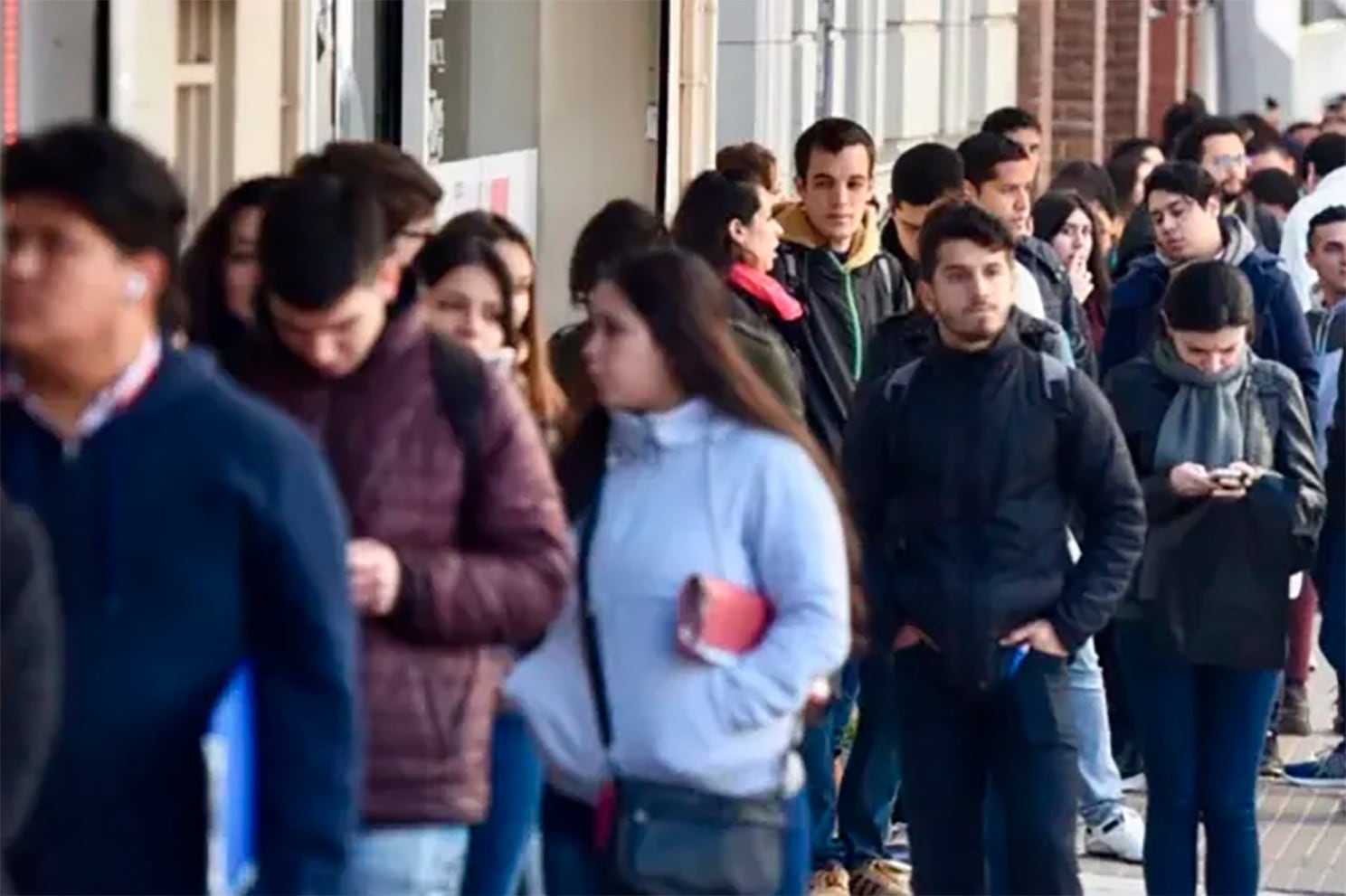 El problema del empleo se vuelve una preocupación creciente.
