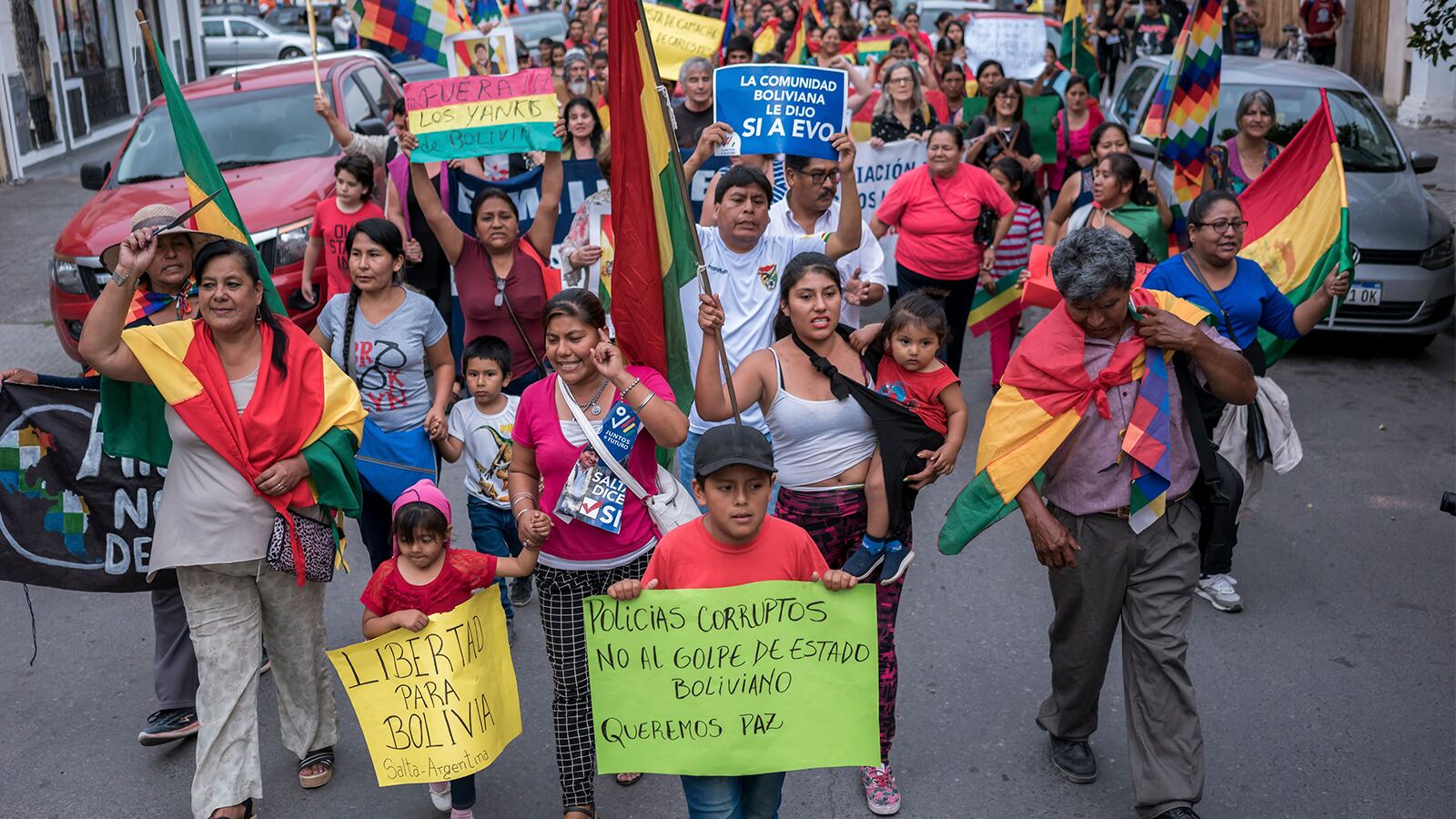 Movilización en Salta por repudio al Golpe