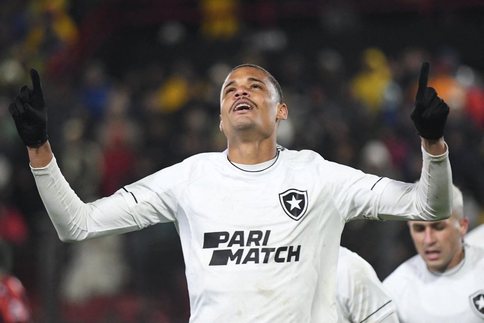 Carlos Alberto festeja su gol