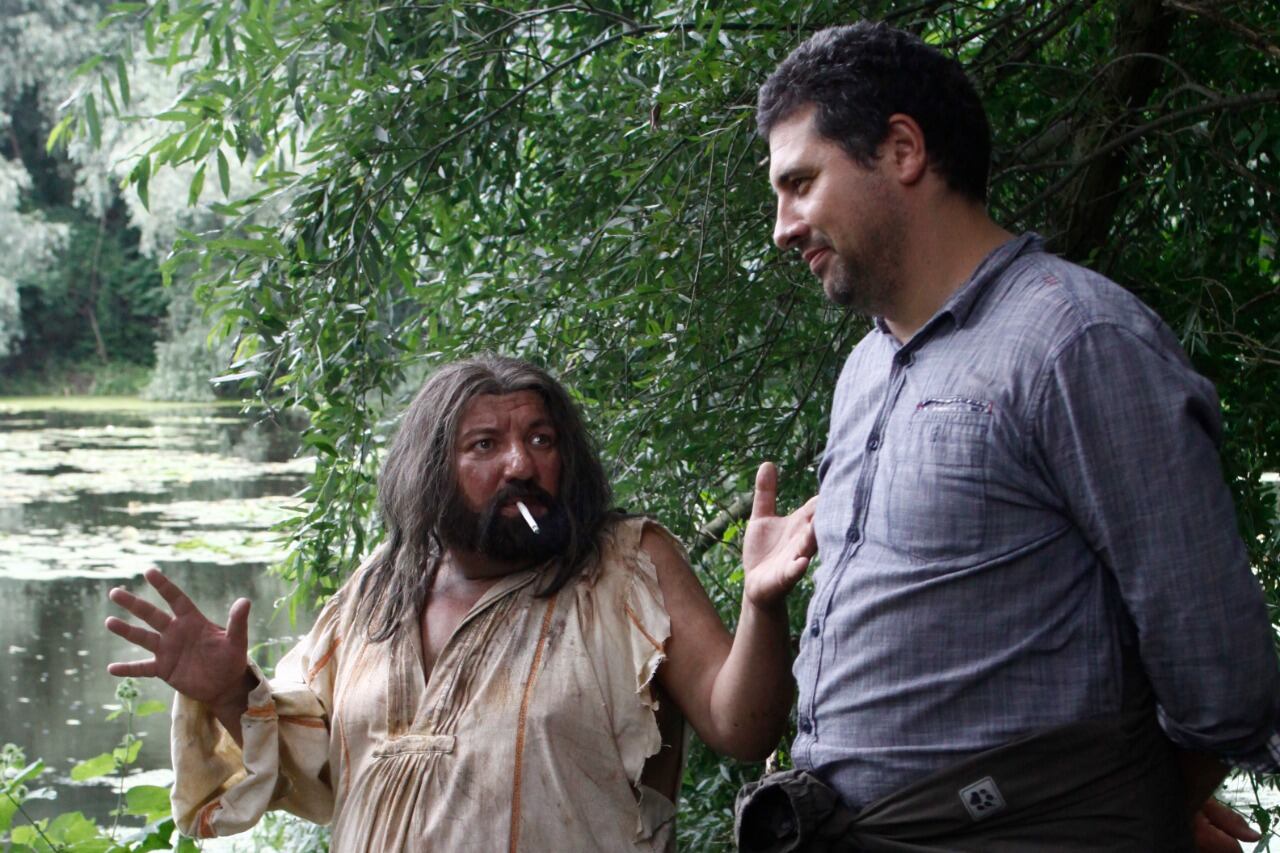 Rude se llevó el Astor al mejor director por Scarred Hearts en 2016.