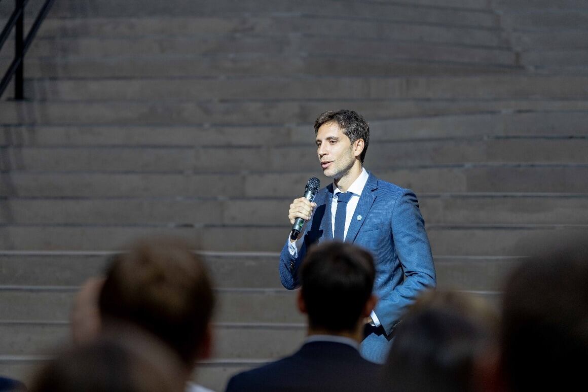 Satiago Passaglia asumió como intendente el 15 de diciembre.