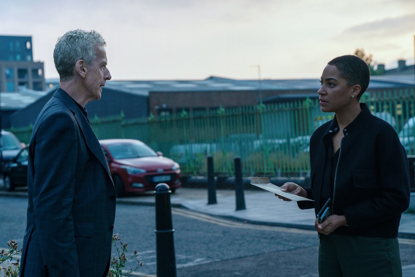  "Personajes con cicatrices y en constante movimiento". Así define Peter Capaldi a los protagonistas de la serie. 