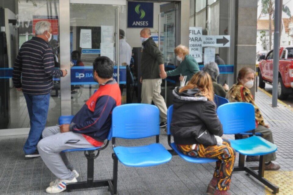 Asignaciones Familiares de Pensiones no Contributivas septiembre 2021: la ANSES anunció el calendario de pagos.