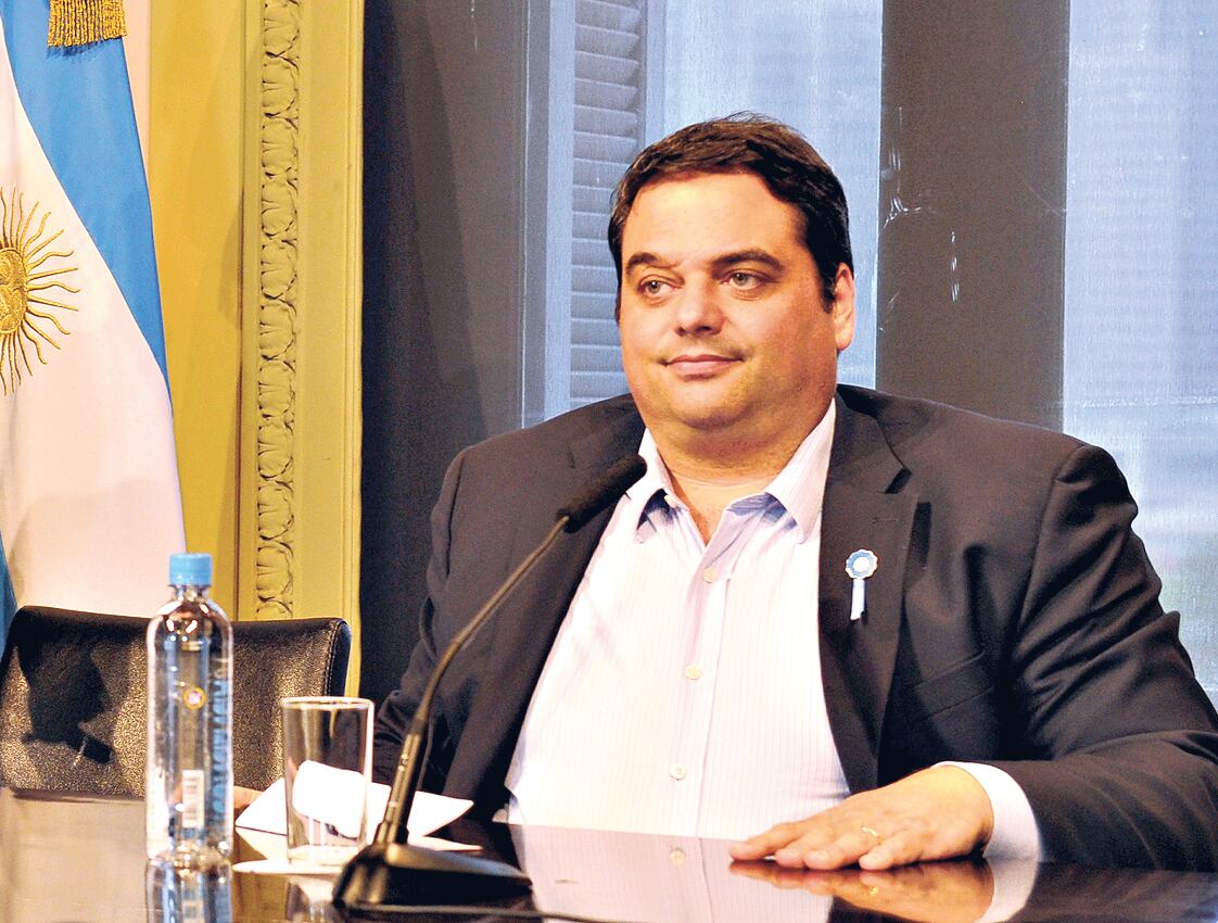 Triaca será denunciado por precarizar y perseguir trabajadores con actividad gremial.