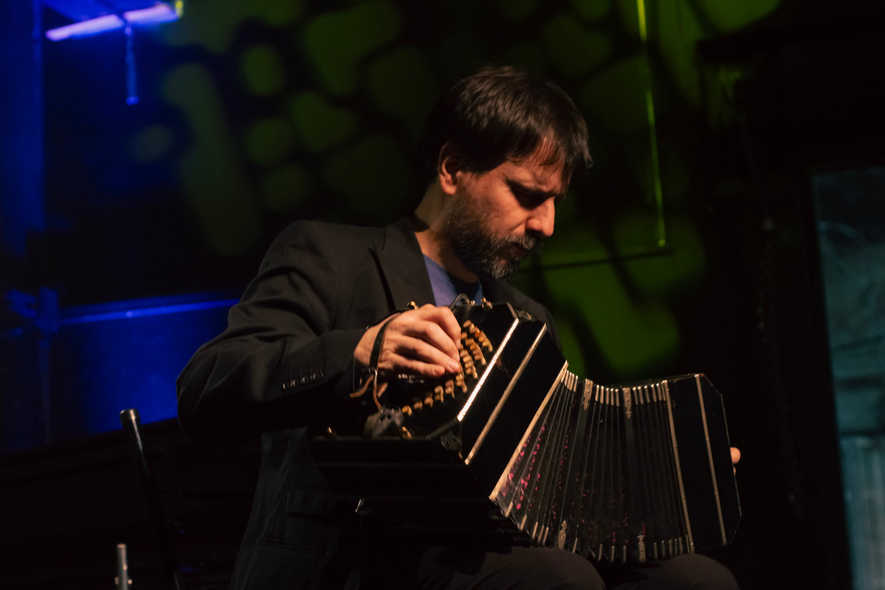 Además de bandoneonista, Julio Coviello es docente y gestor.