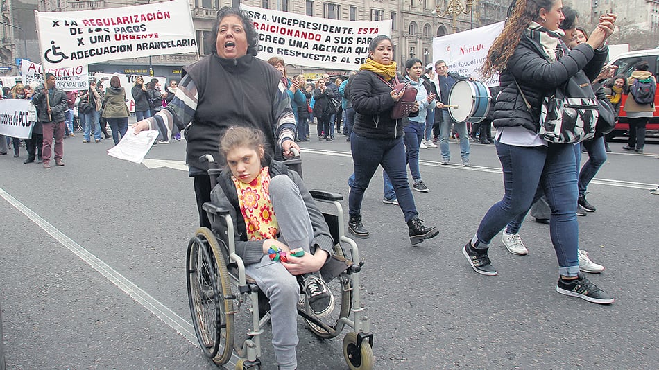 Un 62 por ciento de las mujeres con discapacidad menores de 50 experimentaron violencia desde los 15 años.