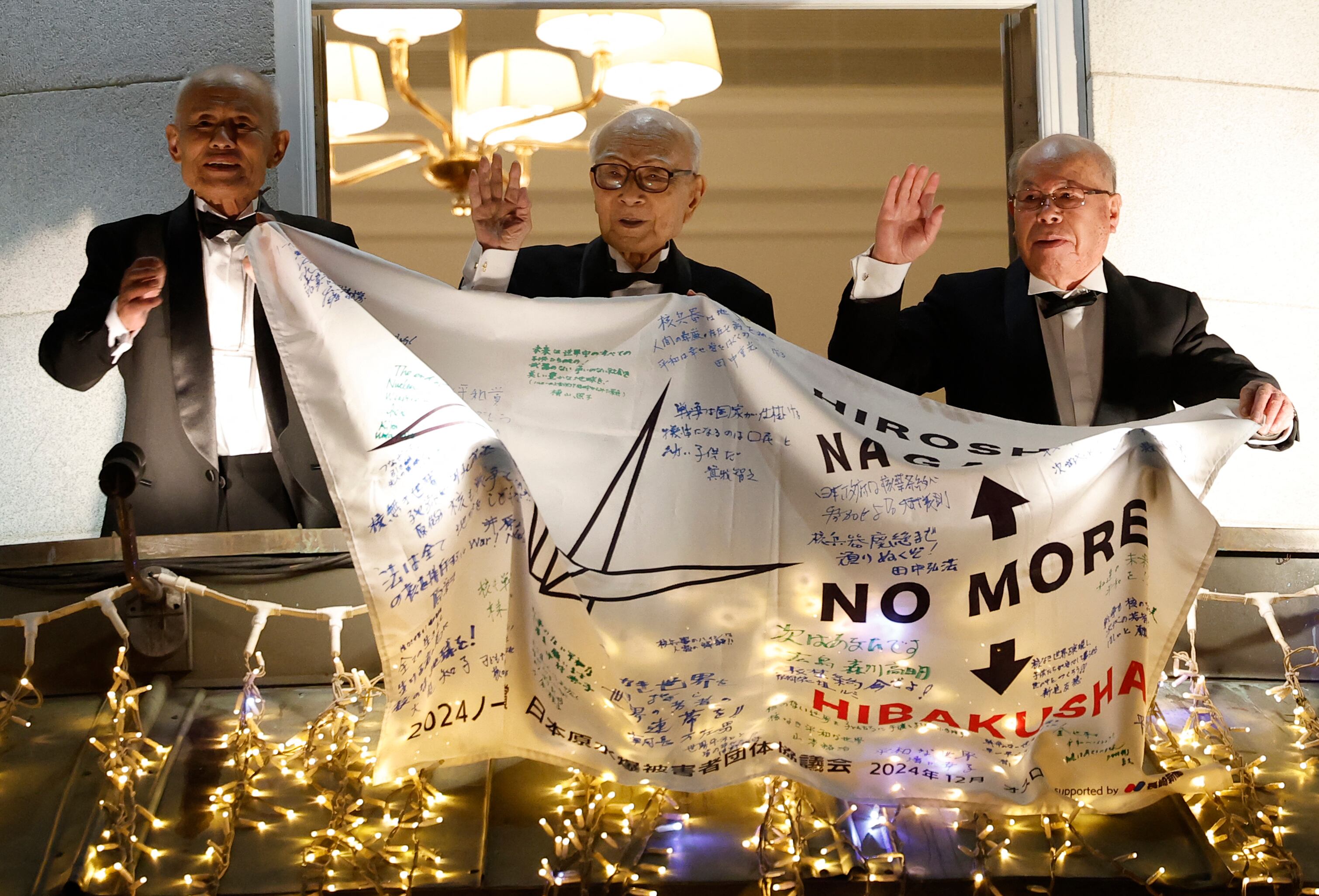 Los sobrevivientes de la bomba atómica exigen que se repita.