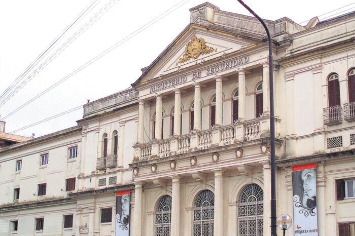 “Nadie me cuidó ni me ayudó en nada”, denunció Campodónico.