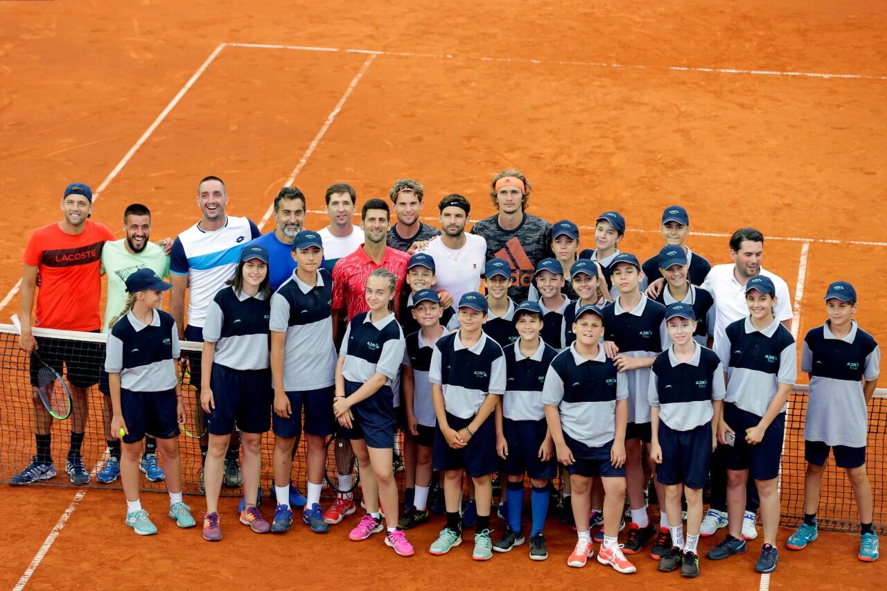 Djokovic, Zverev, Dimitrov y cía. acompañados de niños en el Adria Tour.