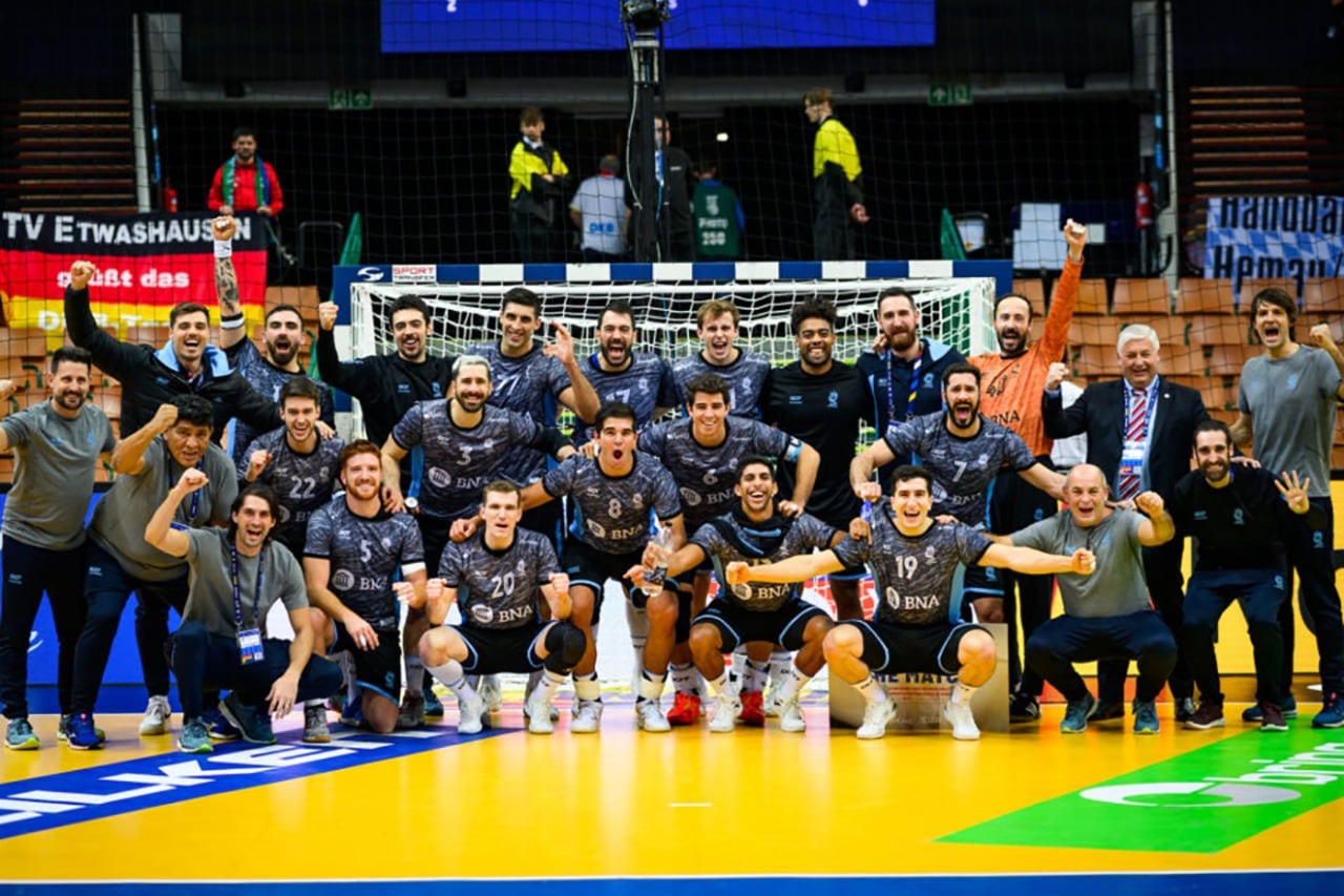 La Selección de handball se despidió de Polonia con alegría