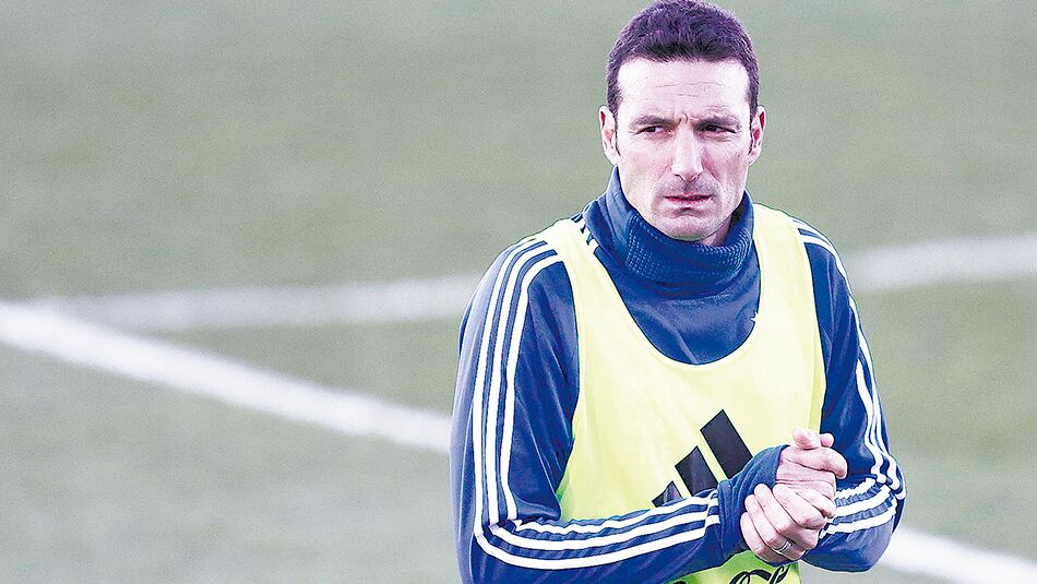 Scaloni no ve fechas para la Selección local.