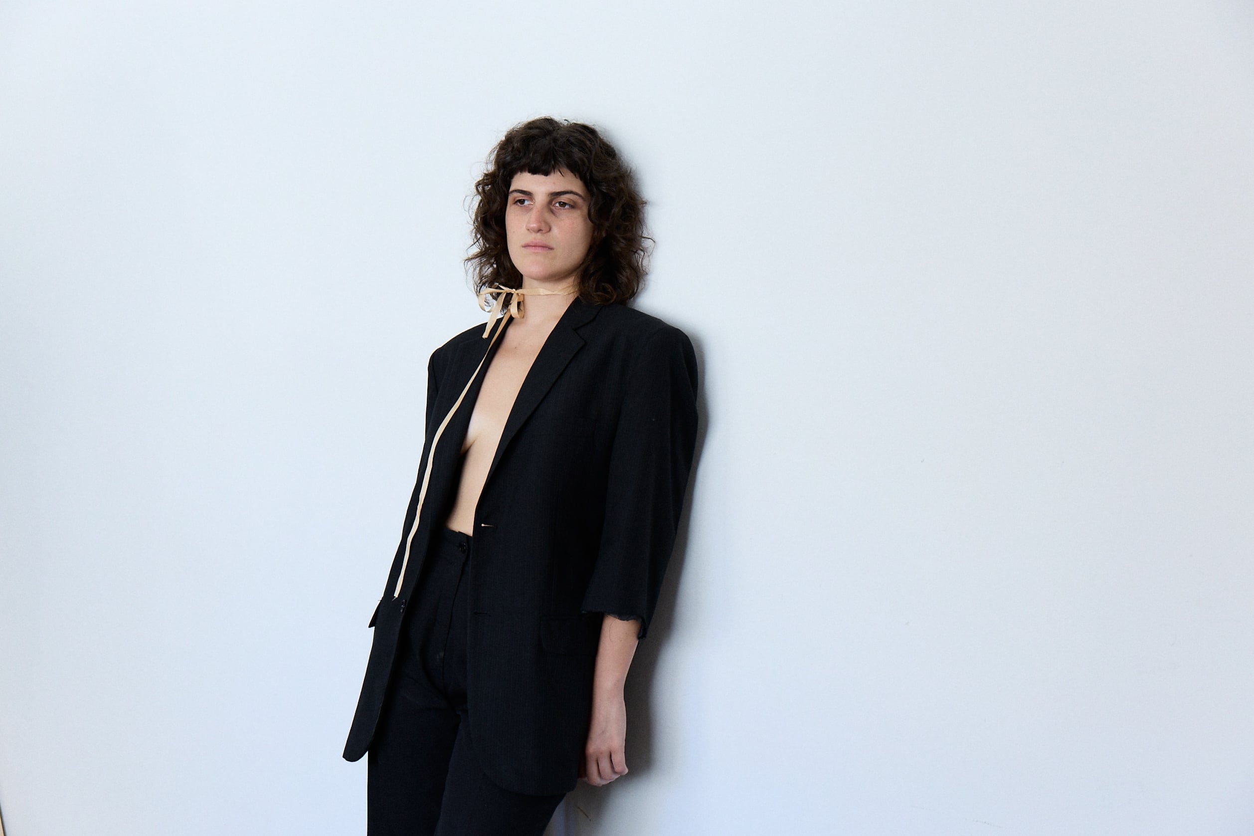 El sueño es tocar Affaire en un taller mecánico de Warnes a las 5 AM. Mientras tanto, lo presenta este viernes en Roseti, con banda y amigos