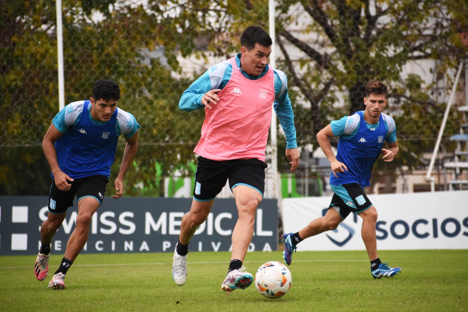 La Academia busca su clasificación, incluso con la chance de saltearse una fase