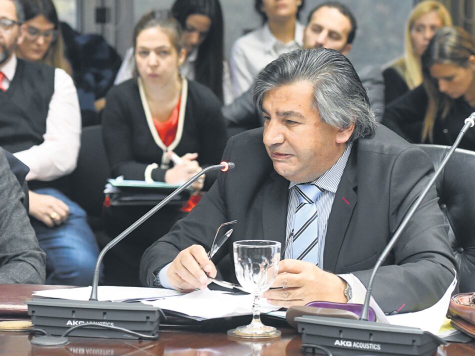 El consejero Jorge Candis no votó como quería el Gobierno.