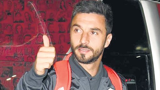 Scocco, de lesión en lesión.