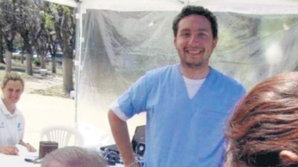 Cuando se descubrió su engaño, Guillermo Chauderón, de 30 años, intentó suicidarse.