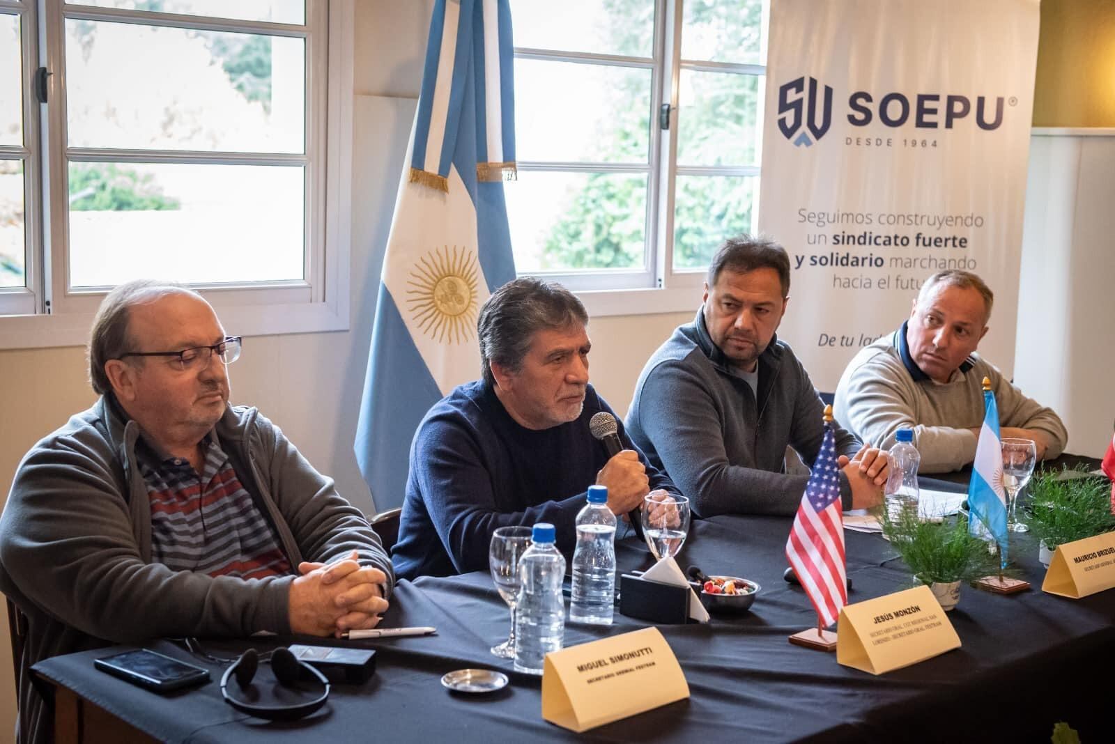 Monzón habló ante delegados del Soepu, en Villa Carlos Paz.