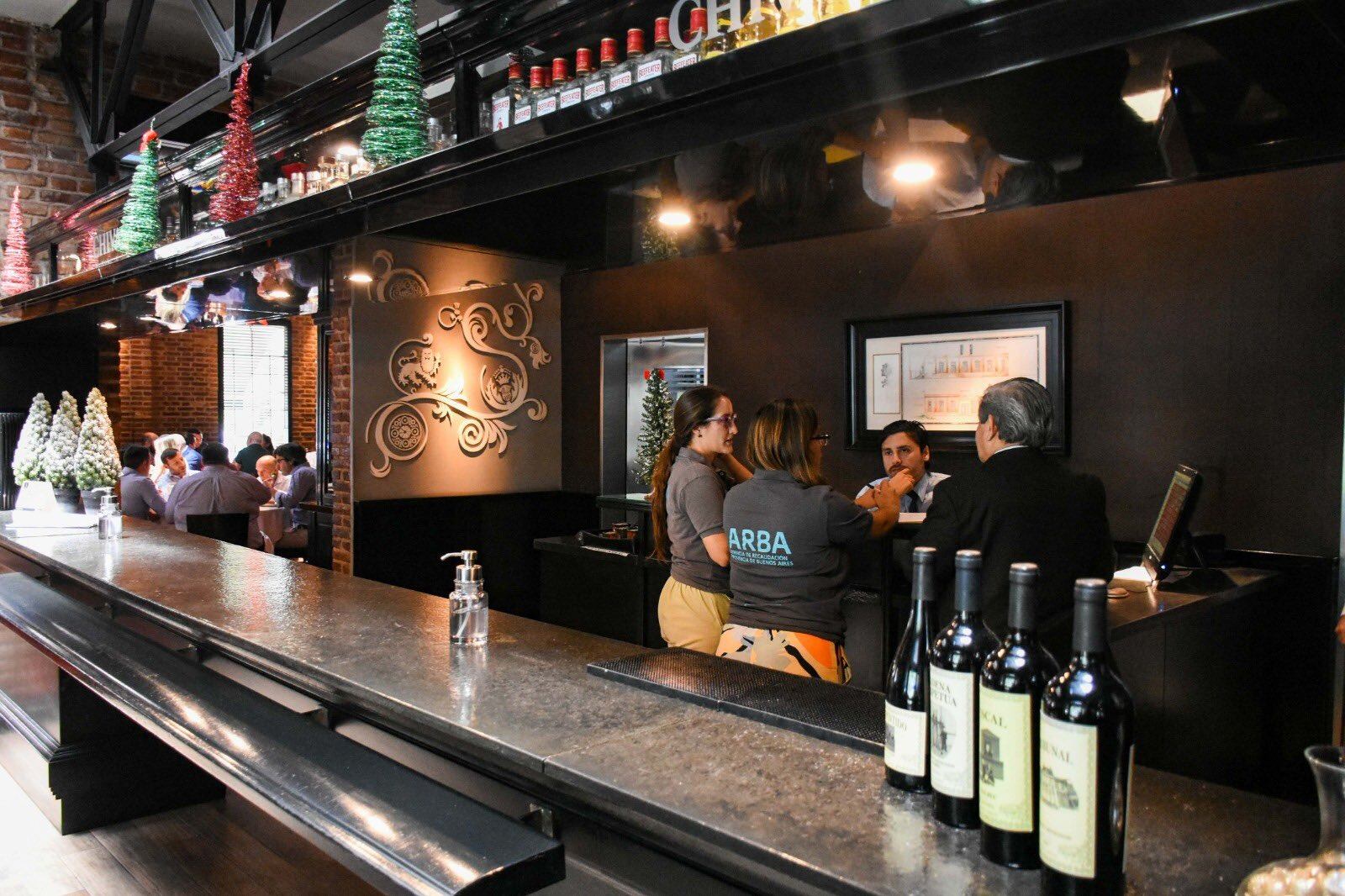 Las propinas digitales quedarán exentas de descuentos.