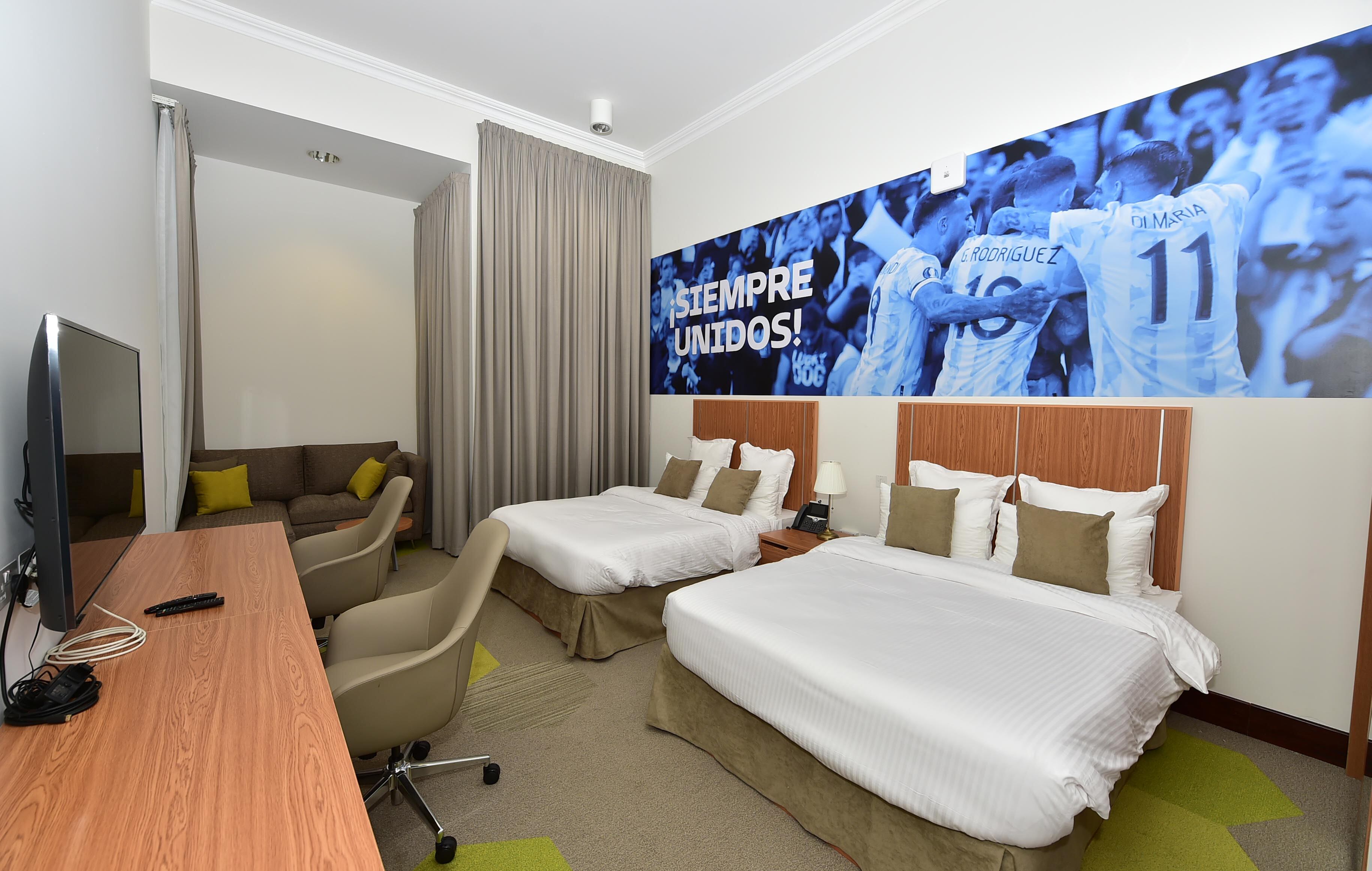 La Universidad de Qatar anunció que la habitación donde concentró Lionel Messi será un "museo en miniatura". (Foto: @QatarUniversity)