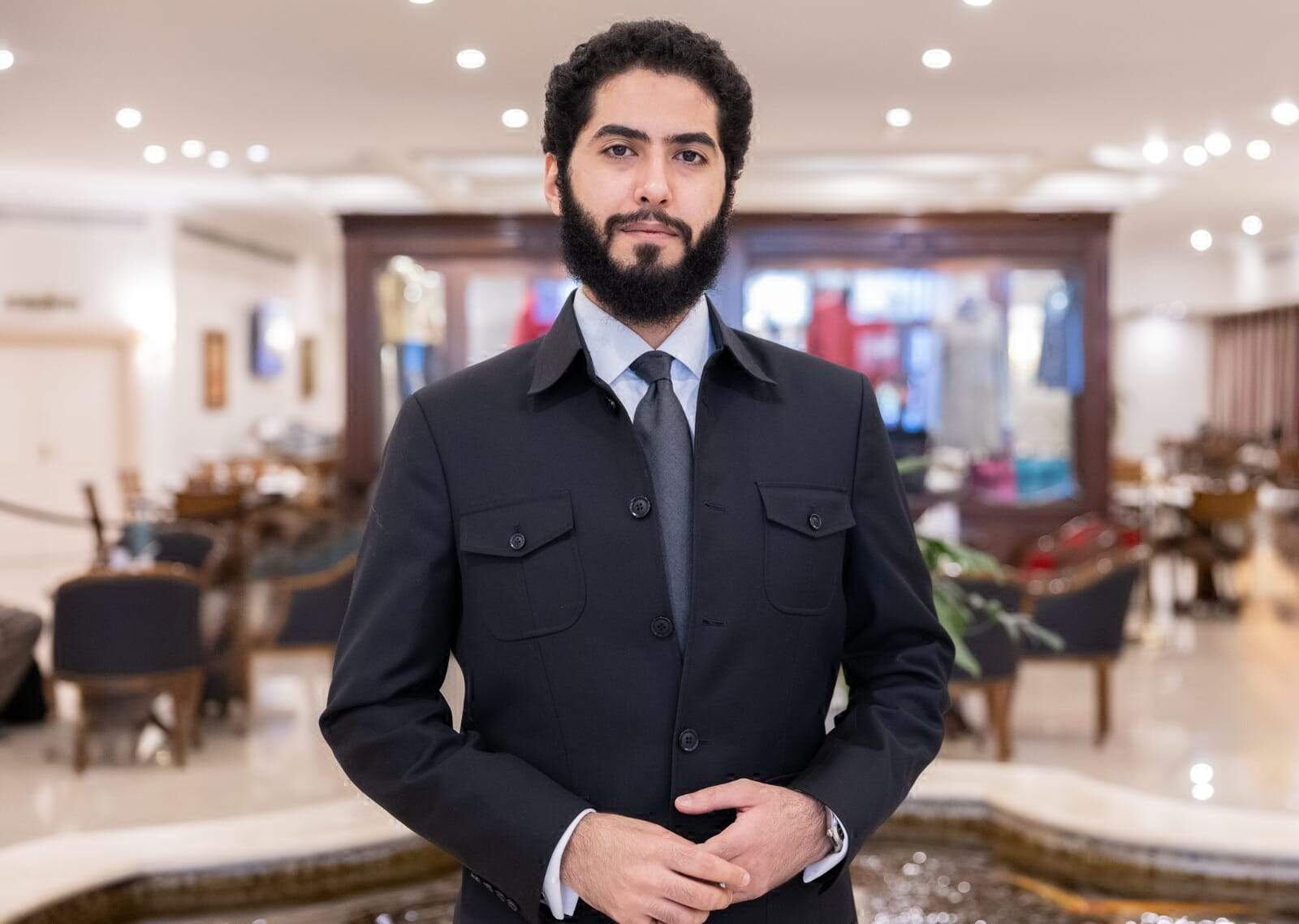 Hasta 2020, Mansour Bin Musallam presidió la Fundación de Asistencia Educativa en Ginebra, Suiza.