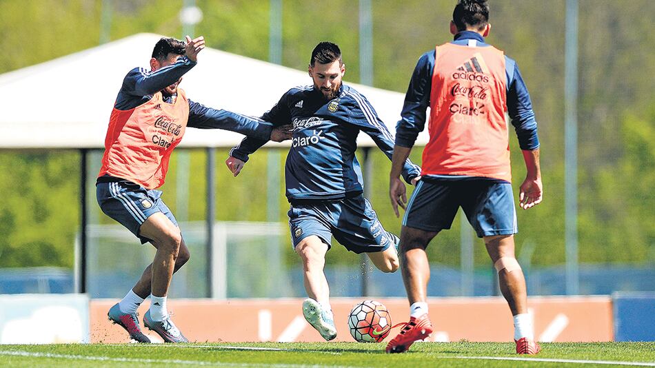 Entrenamiento de la Selección, ayer en el predio de la AFA.