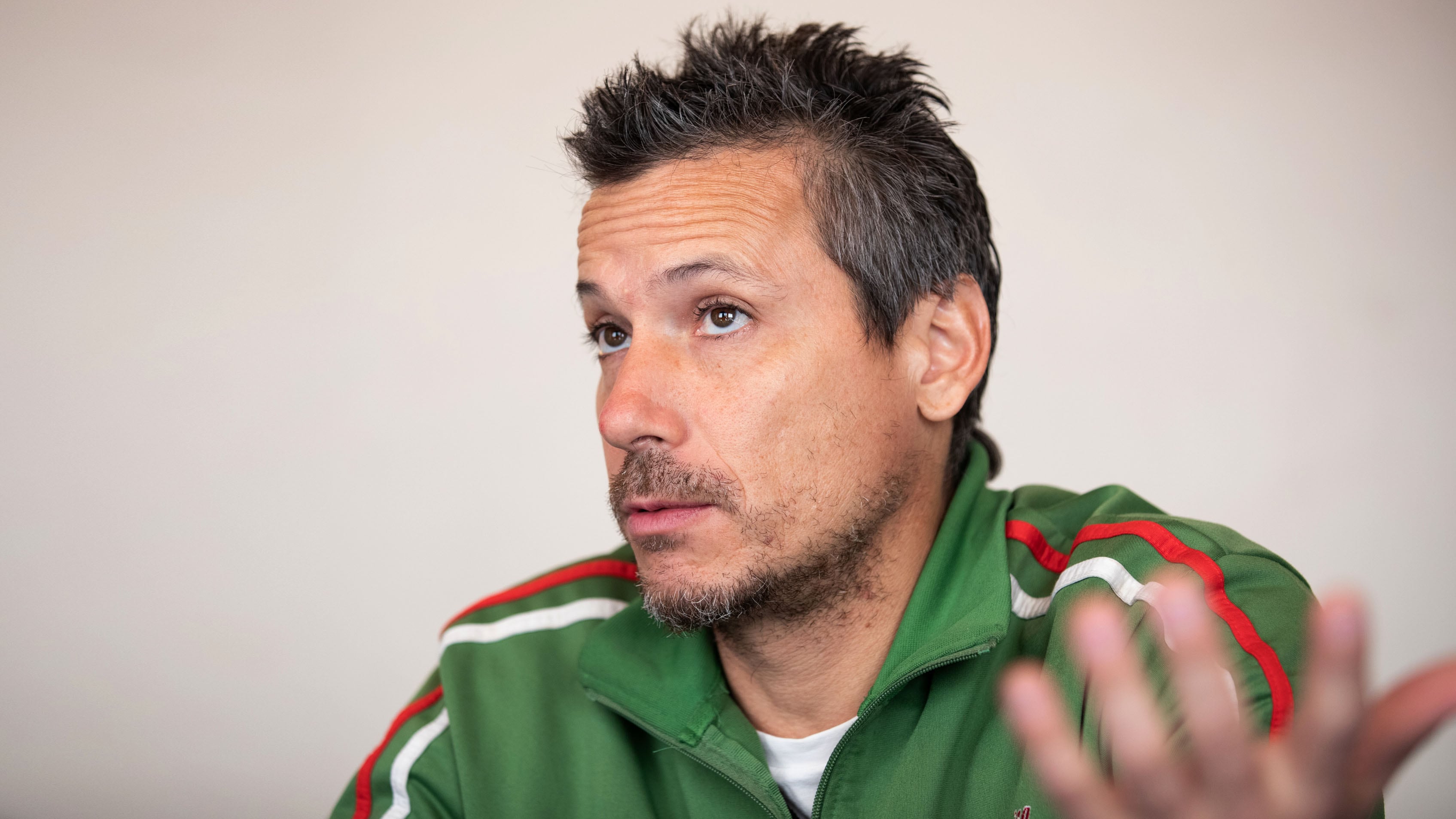  "Durante el gobierno de la Unión Popular  muchos campesinos empezaron a crecer gracias a la reforma agraria." 