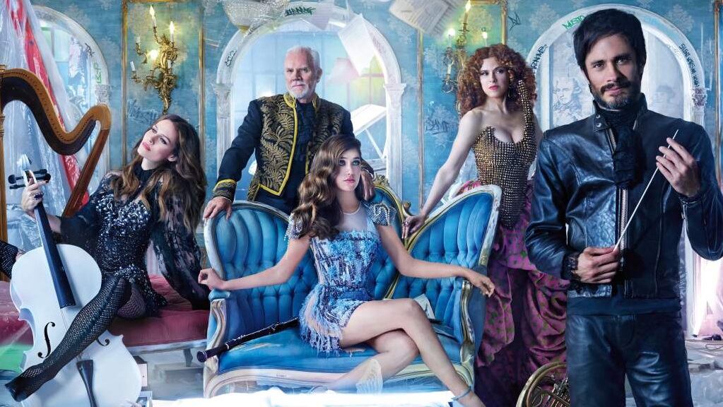 "Mozart in the Jungle": entretelones de una orquesta moderna, entre tensiones sexuales y destrezas de oboe.