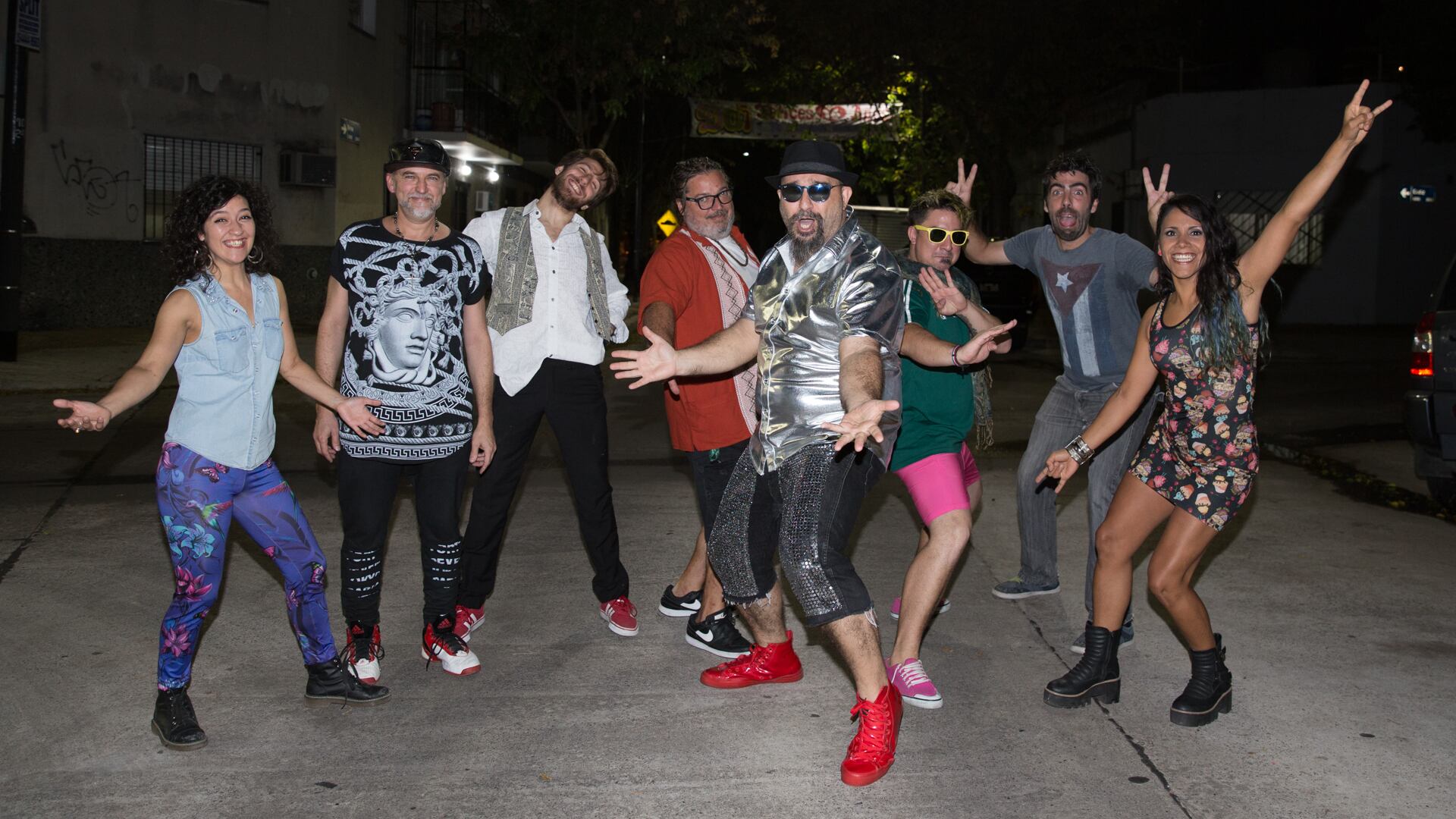 "Abrir la cabeza e intentar cosas nuevas", las motivaciones de La Burrita Cumbión para grabar su disco.