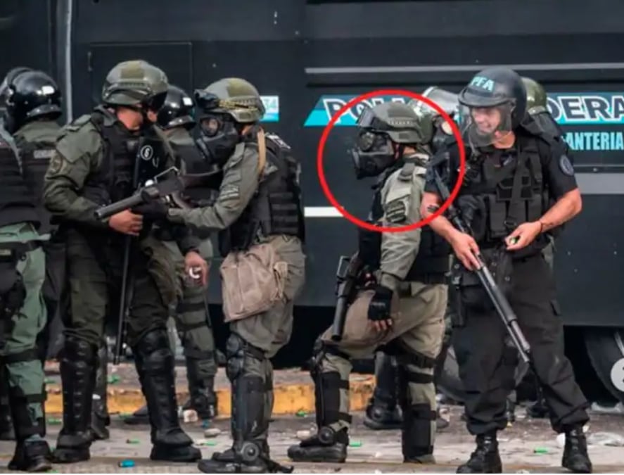 El gendarme Héctor Guerrero, señalado como autor del disparo que hirió al fotógrafo Pablo Grillo, fue citado a indagatoria por la jueza María Servini