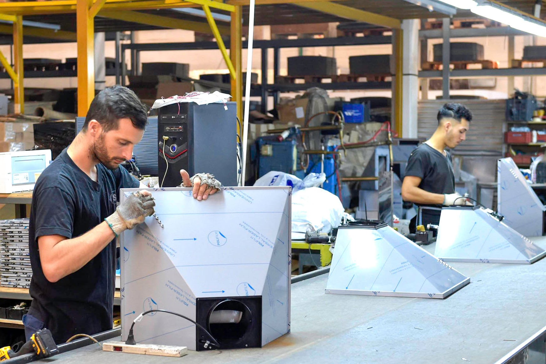 NOTICIAS ARGENTINAS BAIRES, 
OCTUBRE 6: Las ventas 
minoristas de las pymes 
continúan en terreno negativo 
pero atenuaron la caída 
respecto a los últimos meses 
al retroceder 5,2% interanual 
en septiembre, a precios 
constantes, de acuerdo a un 
relevamiento elaborado por la 
Confederación Argentina de la 
Mediana Empresa (CAME). FOTO: 
NA