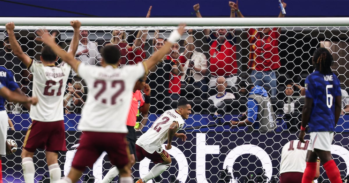 España vence a Francia 2‑0 y se abre camino al título mundial 2026