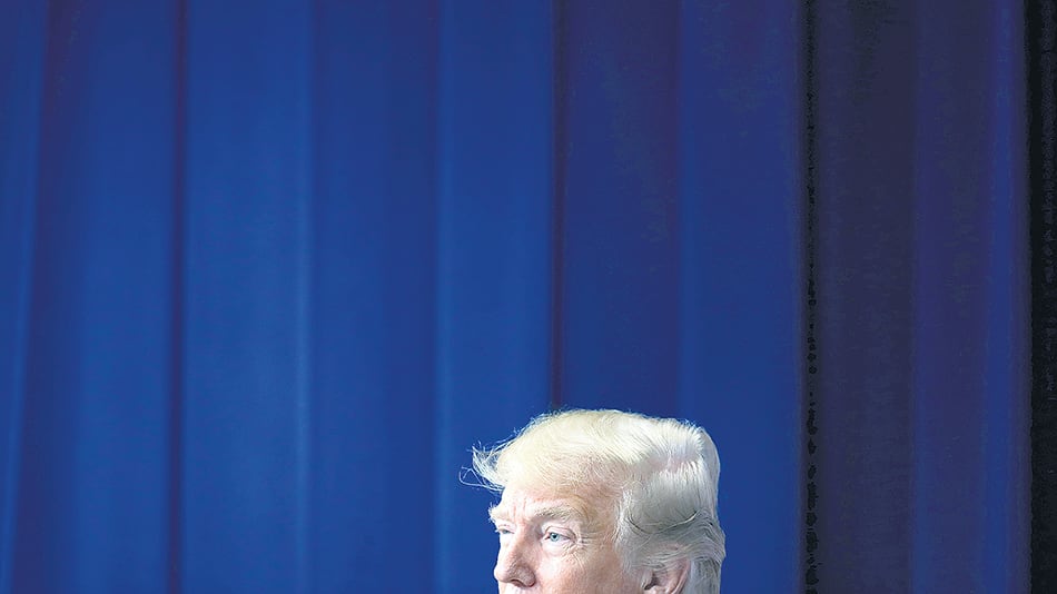 Trump sostiene que tiene el poder exclusivo de frenar la inmigración en aras de la seguridad nacional.