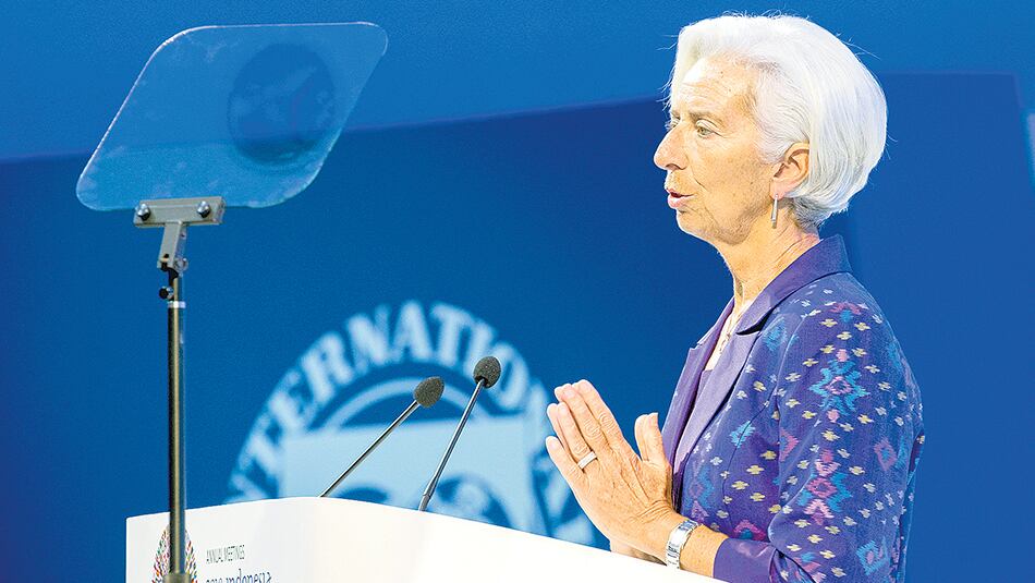 La directora gerente del Fondo Monetario, Christine Lagarde, en Indonesia, también espera la aprobación del plan para Argentina.