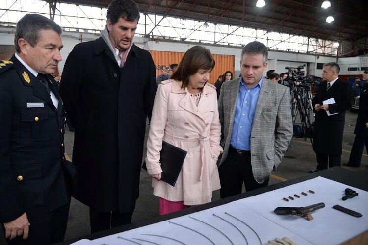 Bullrich, en un acto junto a D´Alessandro (derecha).