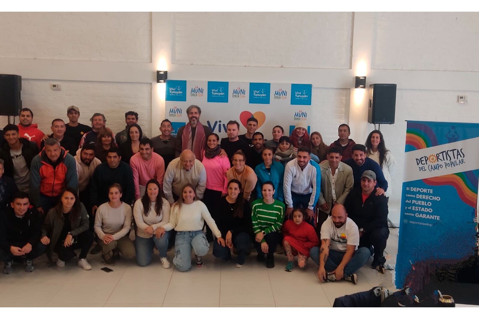 Los participantes del evento en Tunuyán.