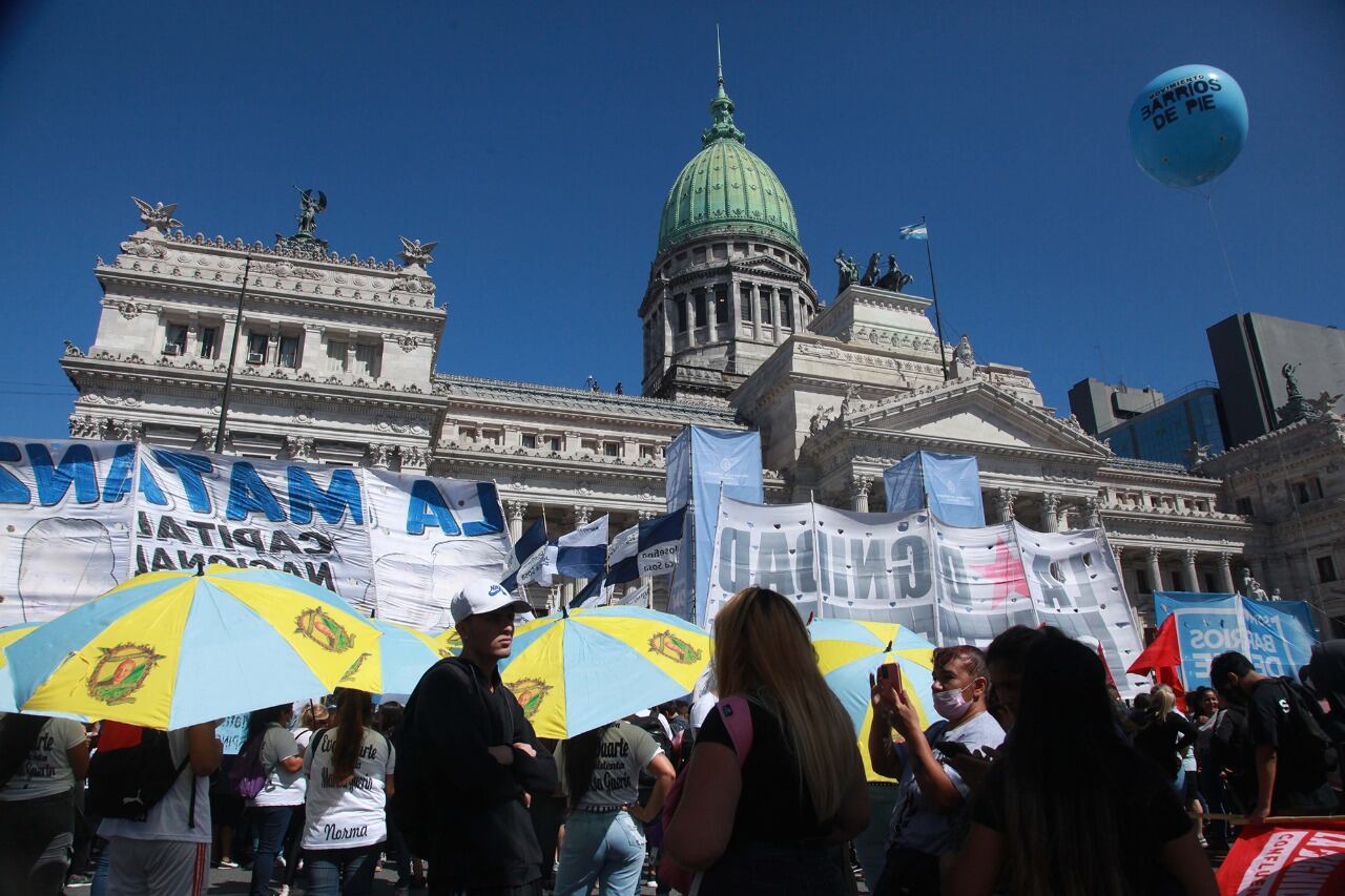La Plaza del Congreso fue el epicentro de la manifestación en la apertura de sesiones. 