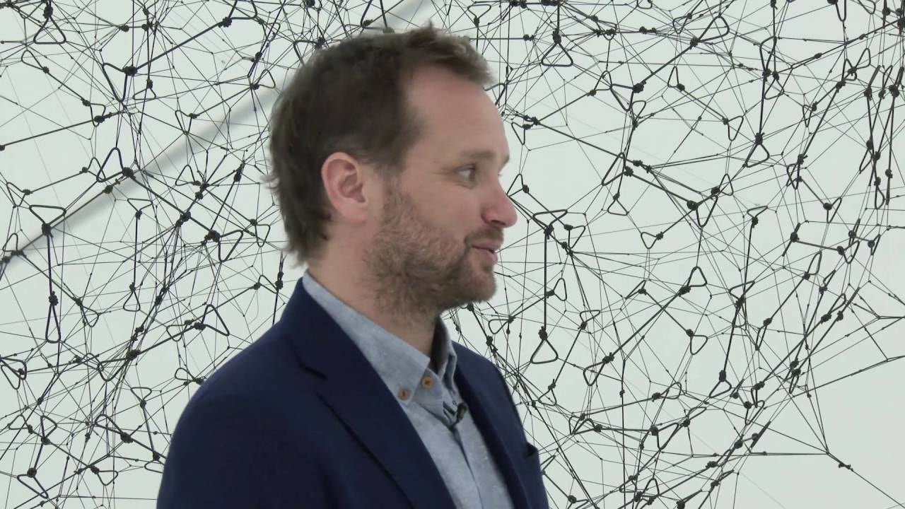 Tomás Saraceno habla sobre su obsesión con las telarañas